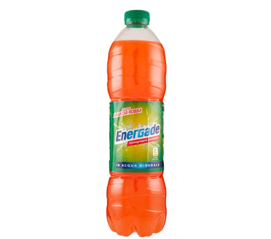 Energade gusto arancia rossa bevanda energetica in acqua minerale formato da 1lt